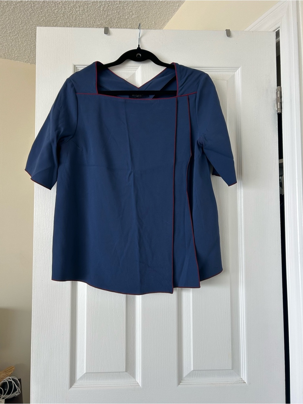 Piazza Sempione Navy Top with Red Trim